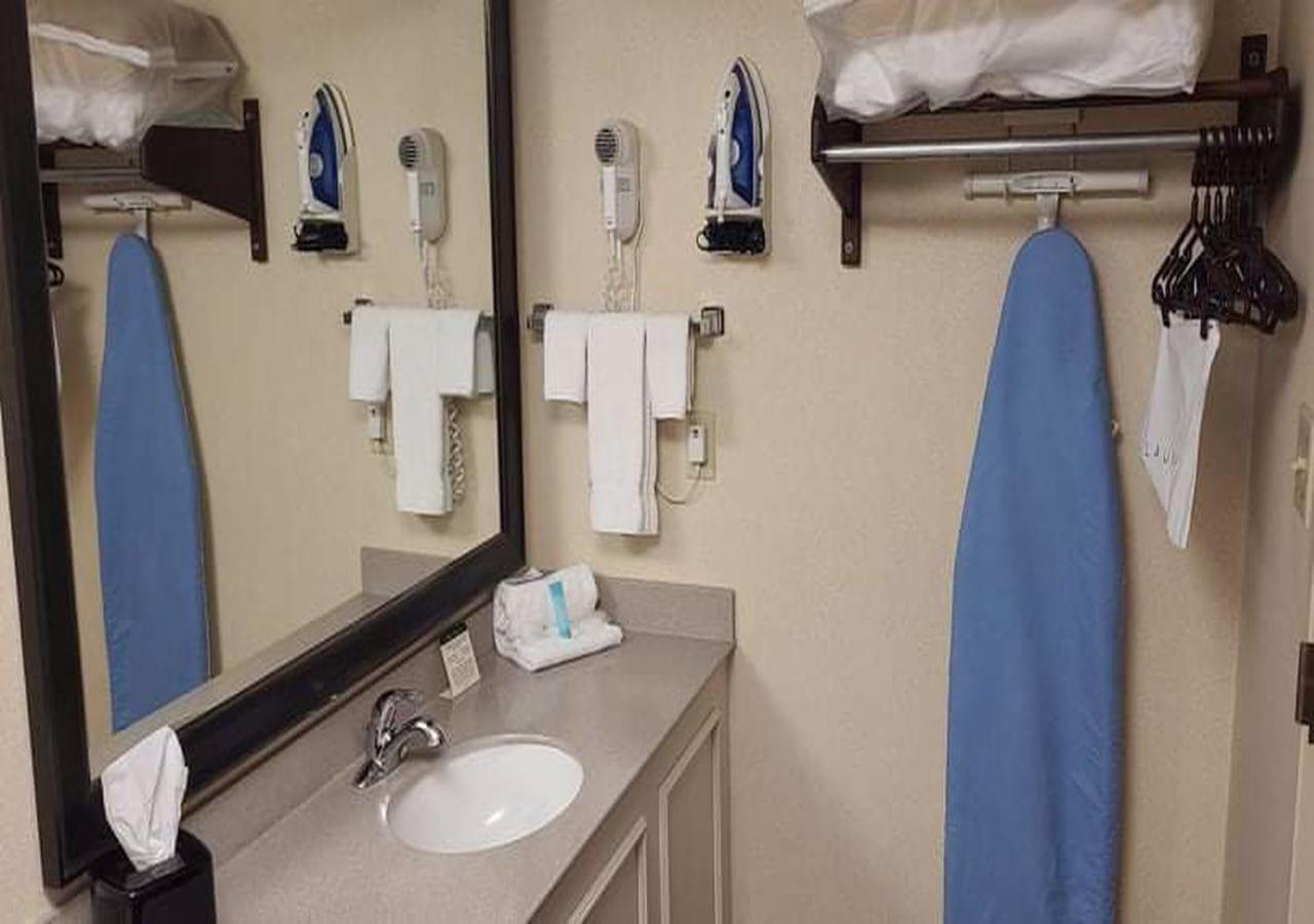 Auburn Place Hotel & Suites Cape Girardeau Bagian luar foto